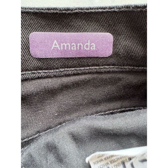 Gloria Vanderbilt Amanda straight leg women's size 10 short missy black jean den - Picture 7 of 7